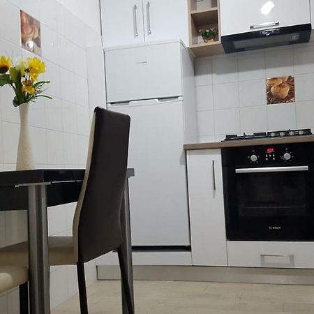 Tina Apartament 2 크라이오바 외부 사진
